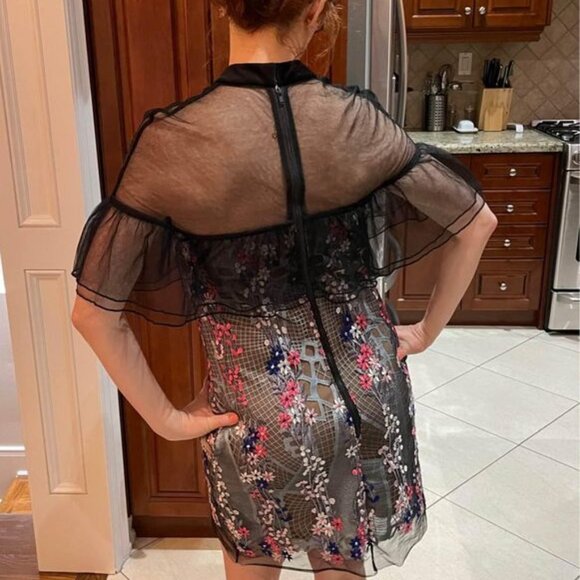 Stunning Mini Cocktail Dress by Self-Portrait - Picture 3 of 6